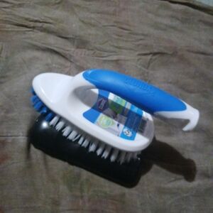 Clorox Medium Scrub Brush